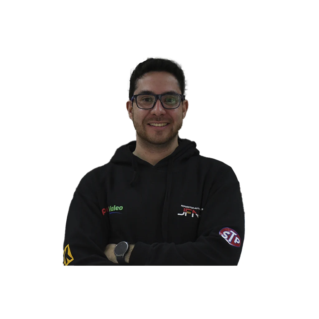 Sergio Plaza, Ejecutivo de Ventas en Repuestos Automotrices JFNN Melipilla: Comprometido con ofrecer soluciones integrales en repuestos automotrices